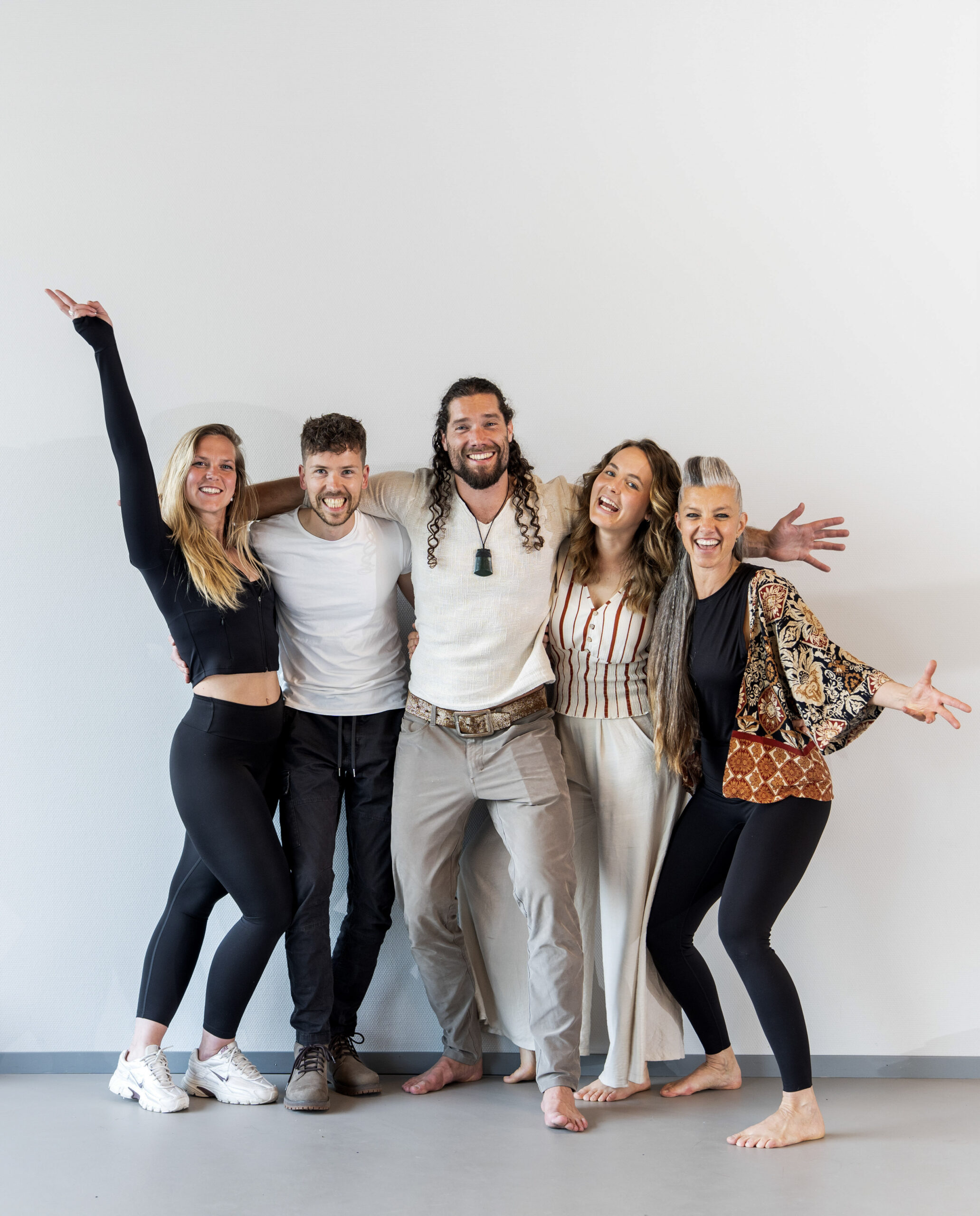 122-260410-Holisticmovement-Team_2-Hexashots 122-260410-Holisticmovement-Team_2-Hexashots